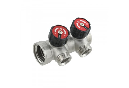 Collector with regulating valves
